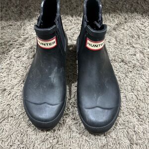 Hunter women’s Black Rain Boots